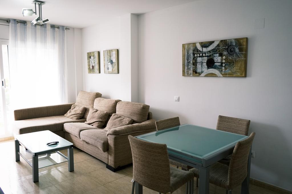Apartamento Port Marino カンブリルス エクステリア 写真